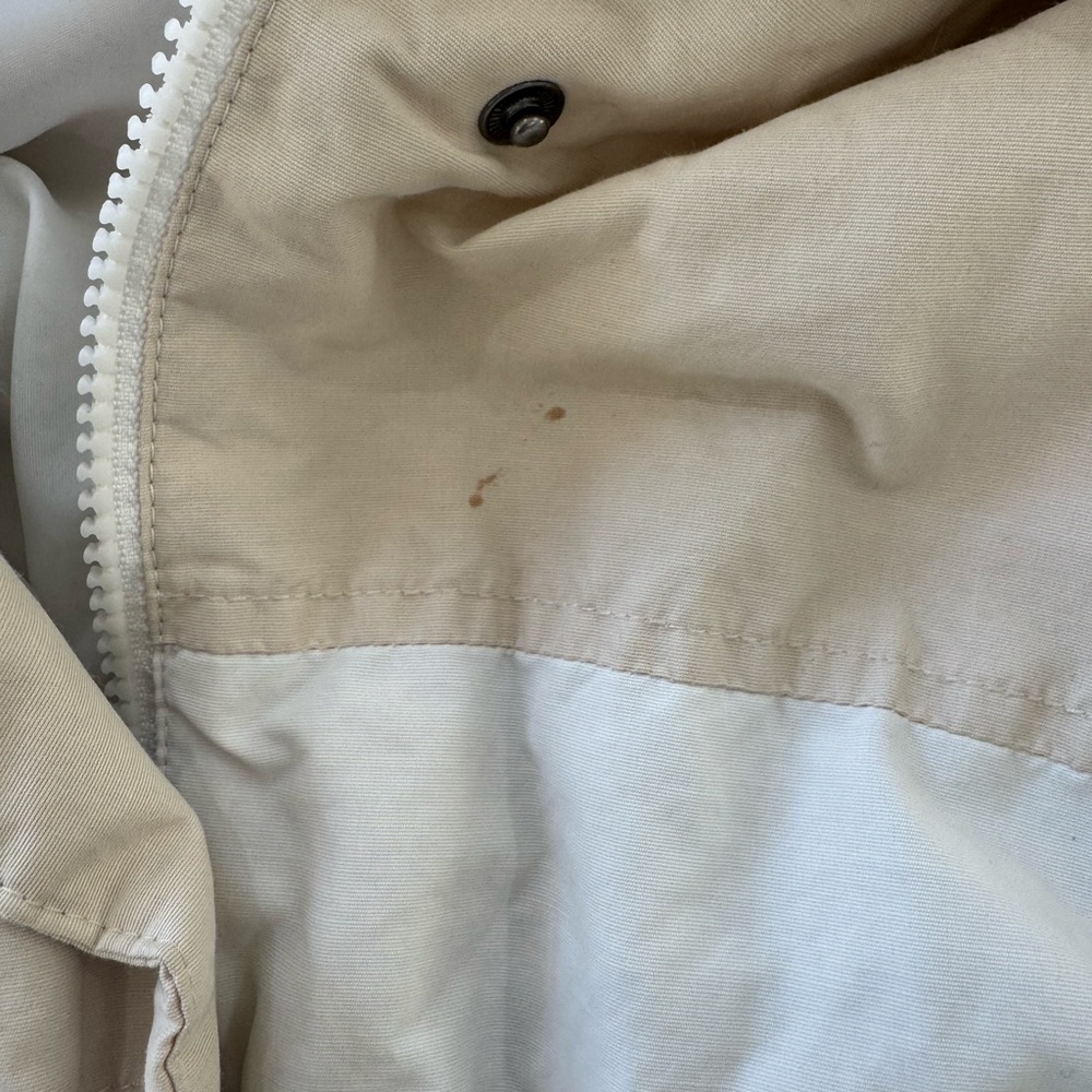 PacSun Women's Cream and Tan Cropped Bomber Jacket - Picture 2 of 8